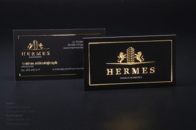 Black business cards gilded on both sides